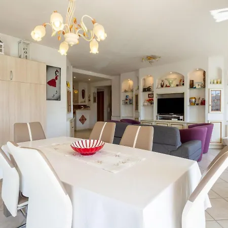 Les Palmiers-2 By Interhome דירה *